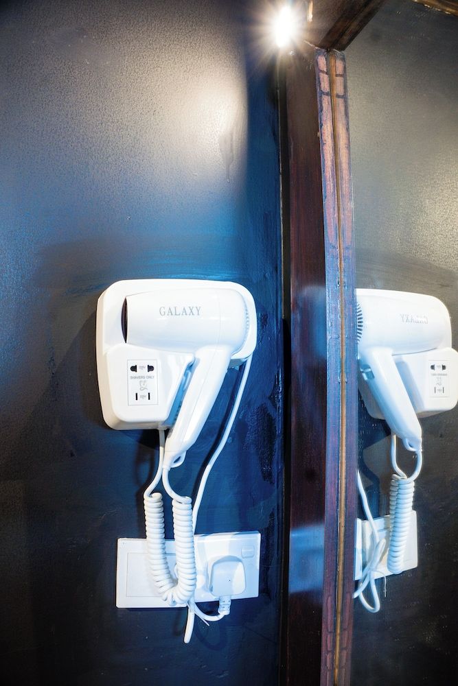 Ceylon Retreat Sigiriya Deluxe Double or Twin Room, Lake View 19