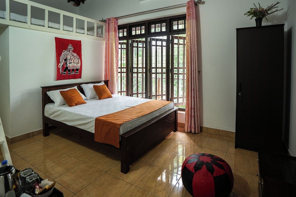 V&C Hideout Villa - Kandy Family Quadruple Room, Garden View 2