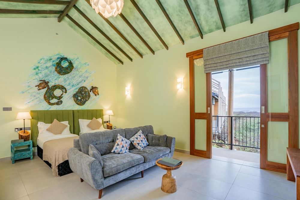 O2 Villas Yala Superior Sea View Villa with Pool 7