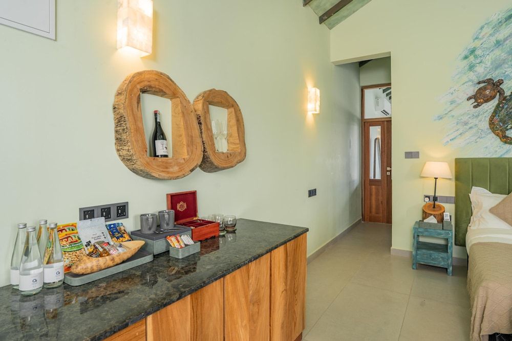 O2 Villas Yala Superior Sea View Villa with Pool 3