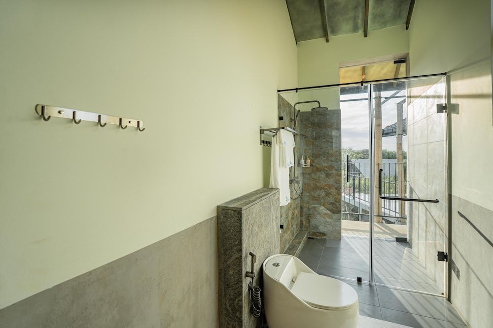 O2 Villas Yala Deluxe Sea View Villa with Pool 8