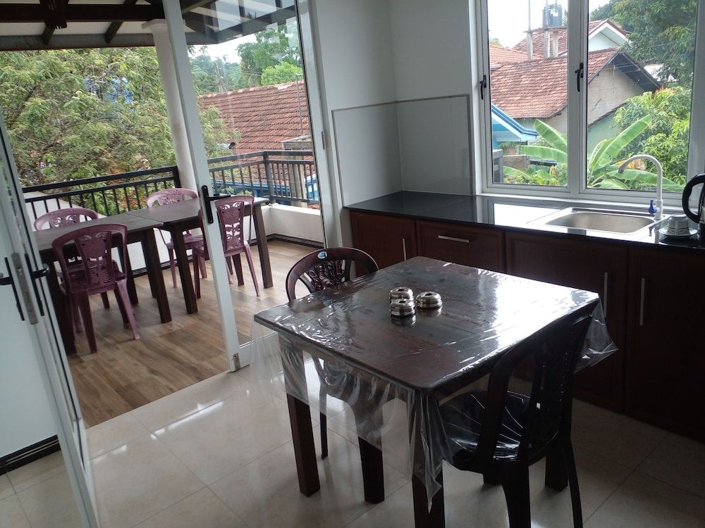 Amible guest home Deluxe Room 13