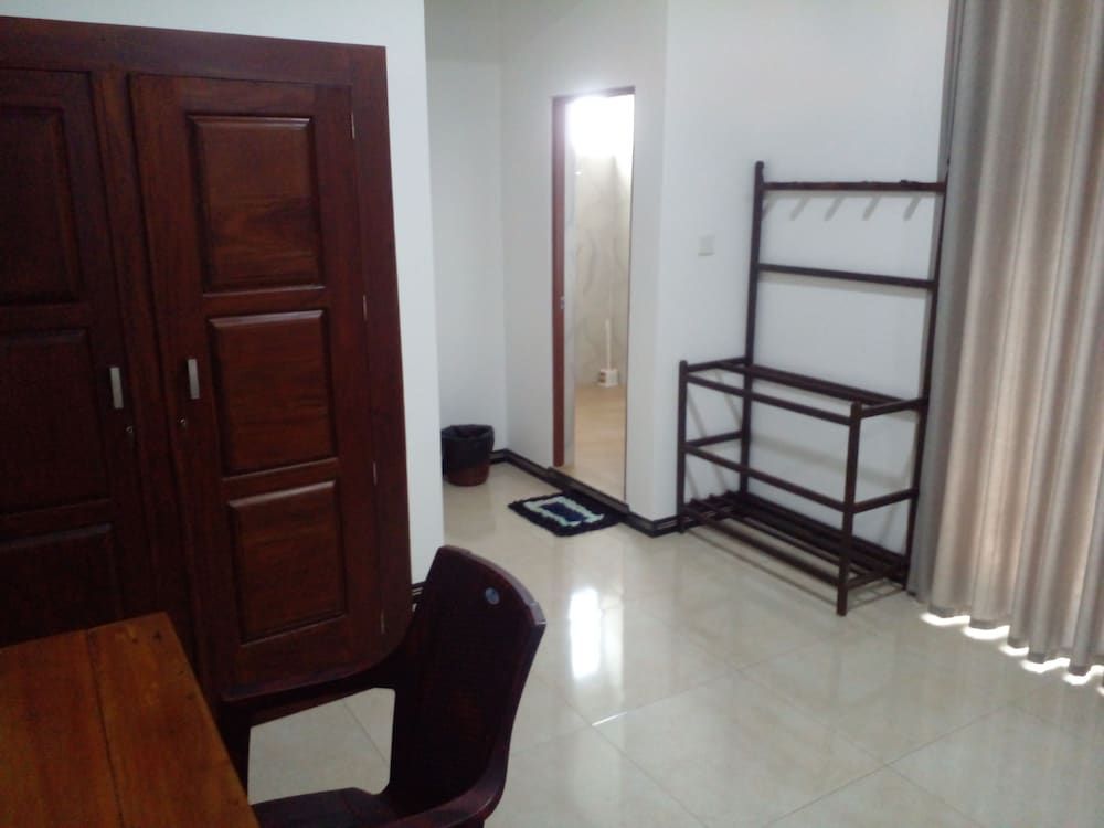Amible guest home Deluxe Room 4