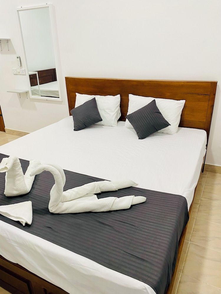 Hotel Jay R Family Triple Room 3