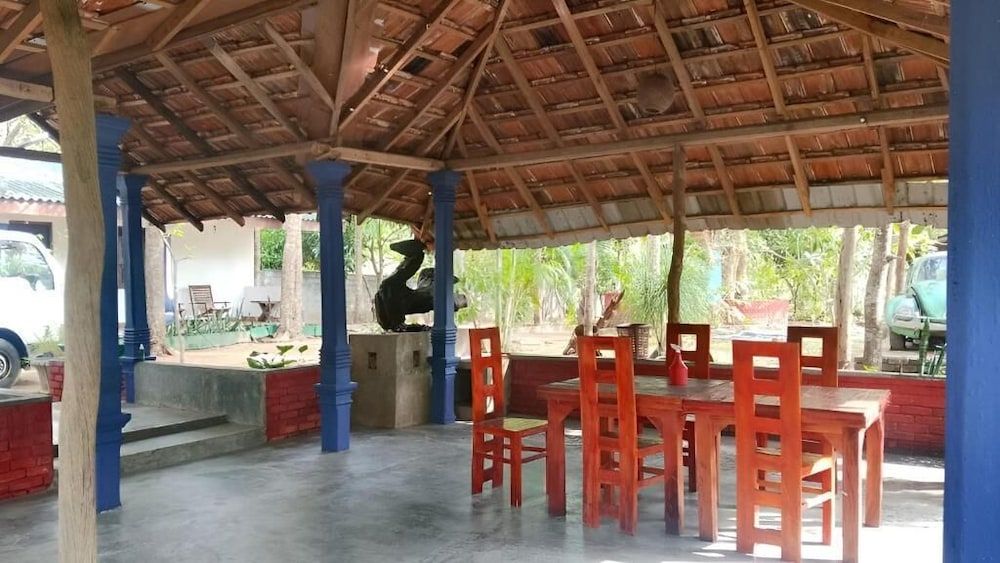 Nature Lodge Habarana Deluxe Single Room 4