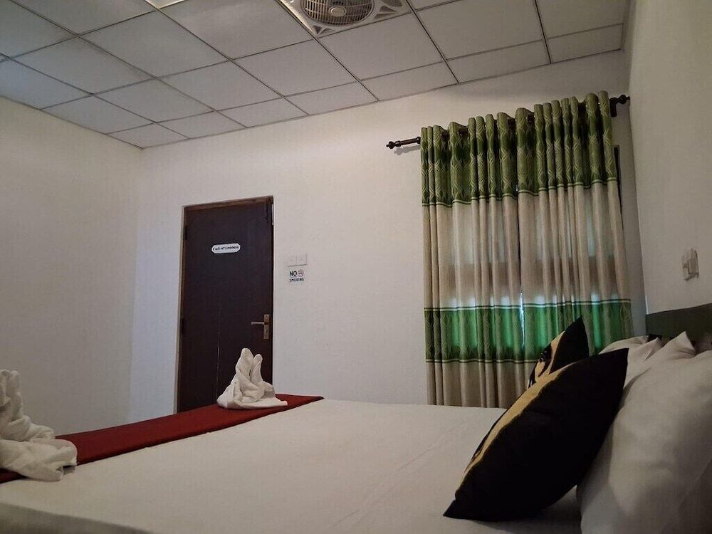 Nature Lodge Habarana Superior Double Room 4
