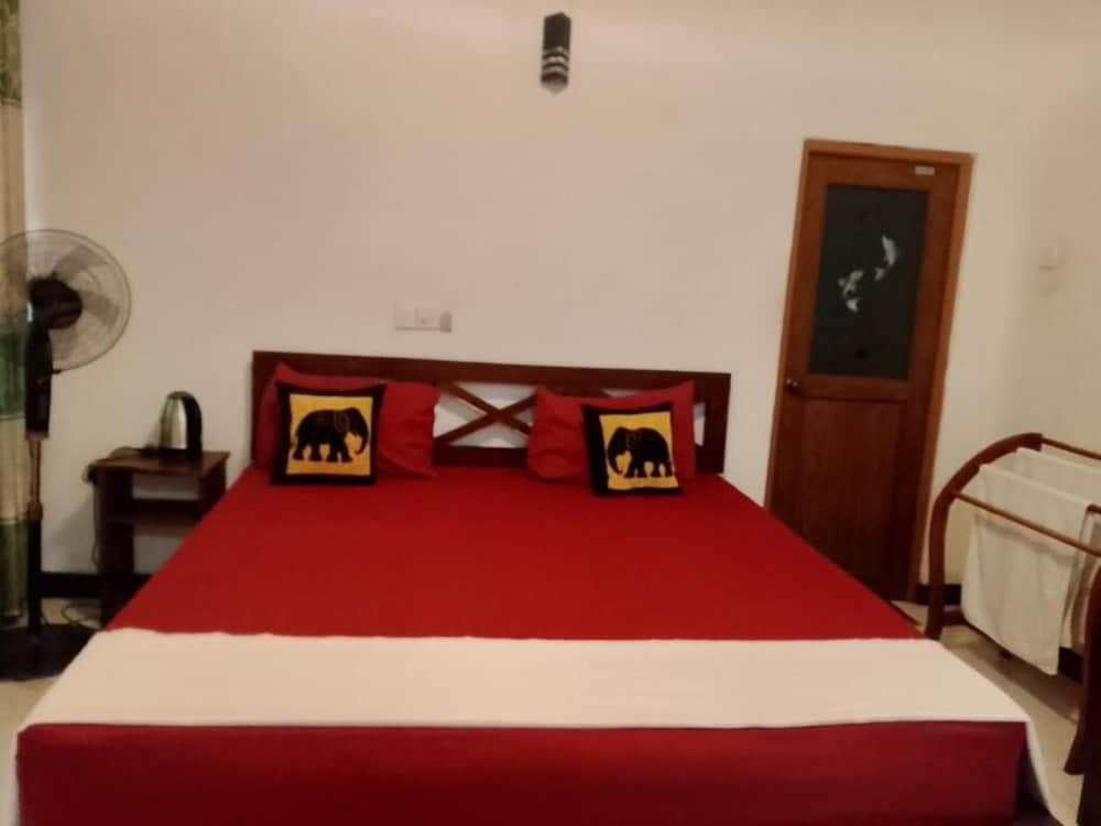 Nature Lodge Habarana Standard Double Room 2