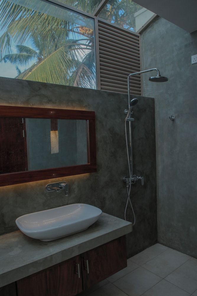 Ona Garden Villa Deluxe Double Room, Balcony, Garden View 5