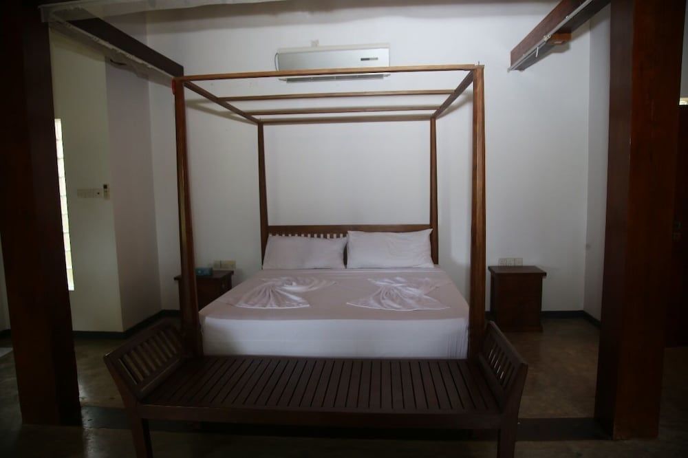 Nidahasa Heritage Villa Deluxe Double Room, Garden View 2