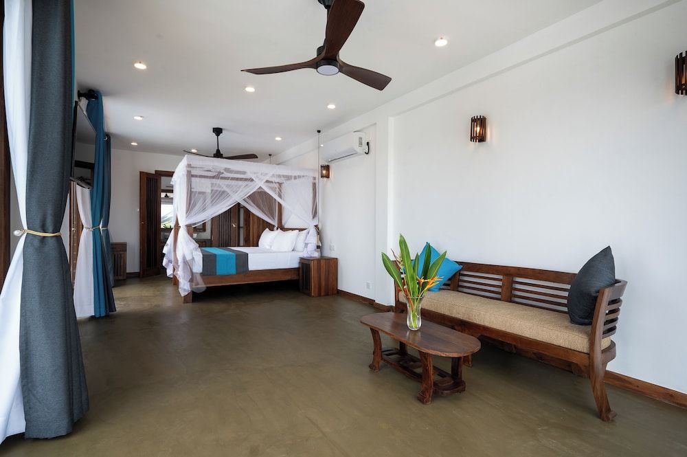 Tangalle Villa Standard Double Room, Pool View 3