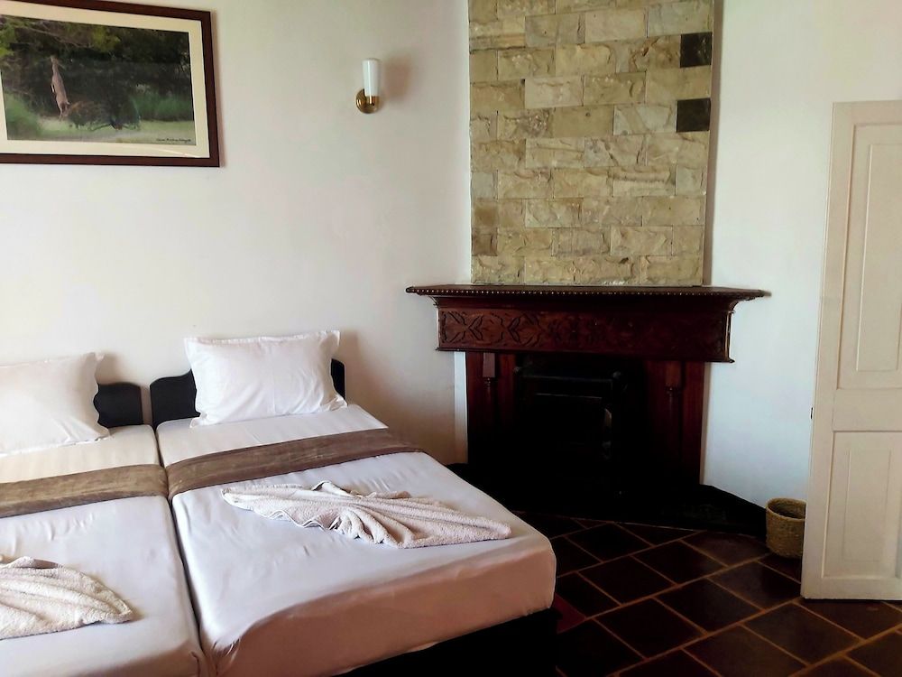The Hill Cliff Nuwara Eliya Classic Double or Twin Room 3