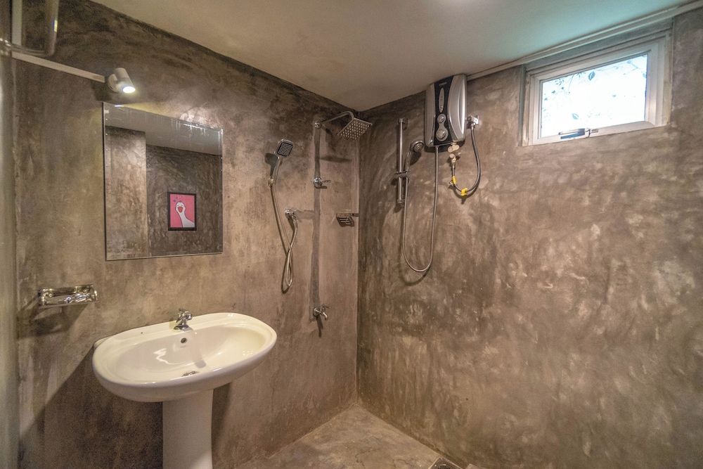 Bird Of Paradise - Ahangama Villa Classic Double Room, Garden View 13