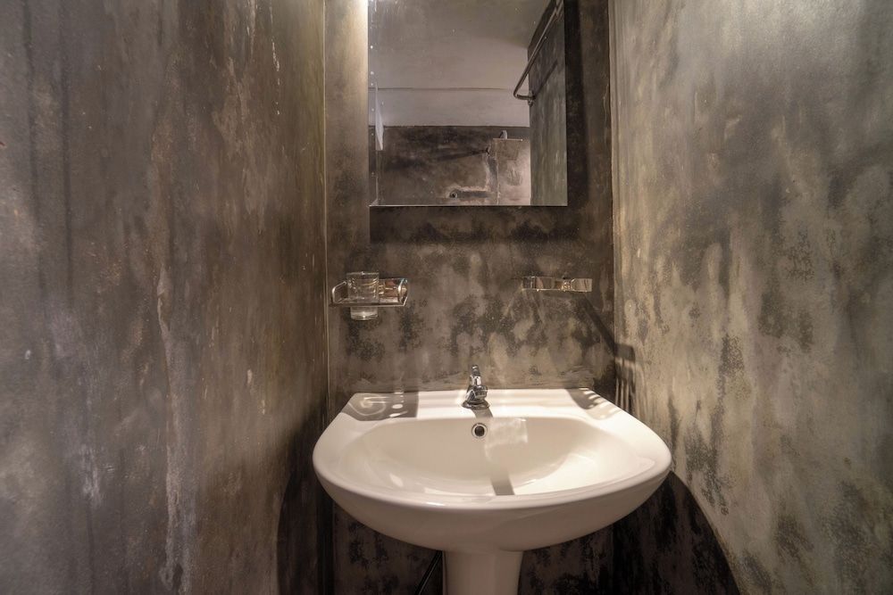 Bird Of Paradise - Ahangama Villa Classic Double Room, Garden View 8