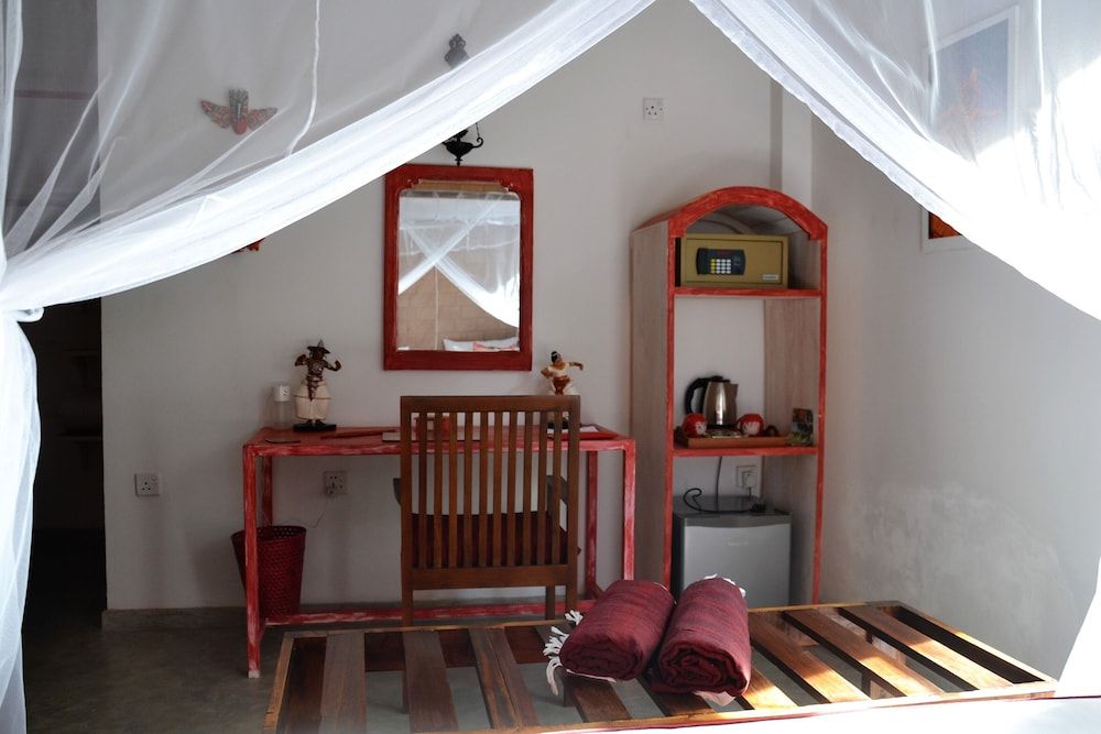 Villa Lyvie ayurvedic hotel Deluxe Double Room, Balcony, Garden View 2