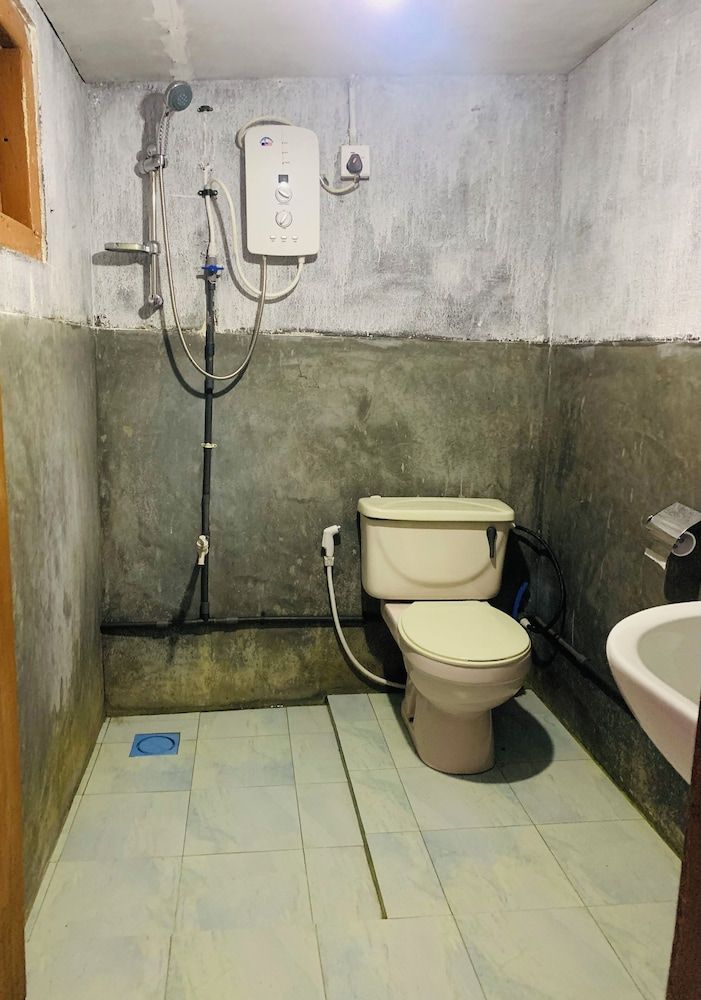 Pedro Stay Economy Double Room 4