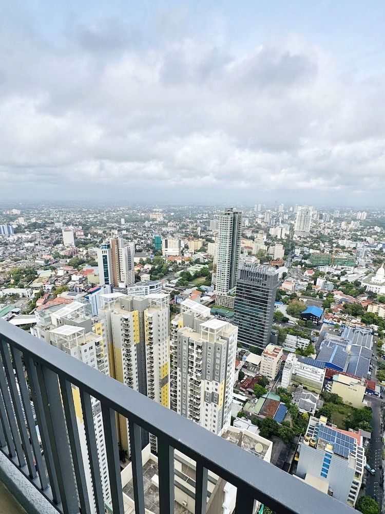 YAKA Trizen Luxury Apartments Luxury Apartment, 2 Bedrooms, City View 21