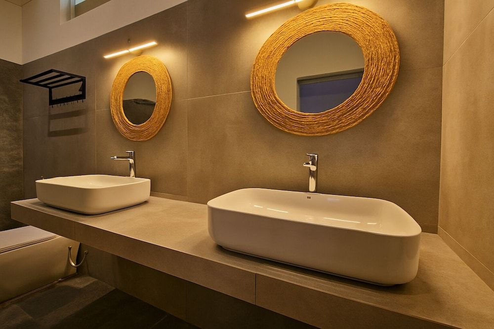 Solara Beach House Family Suite 5