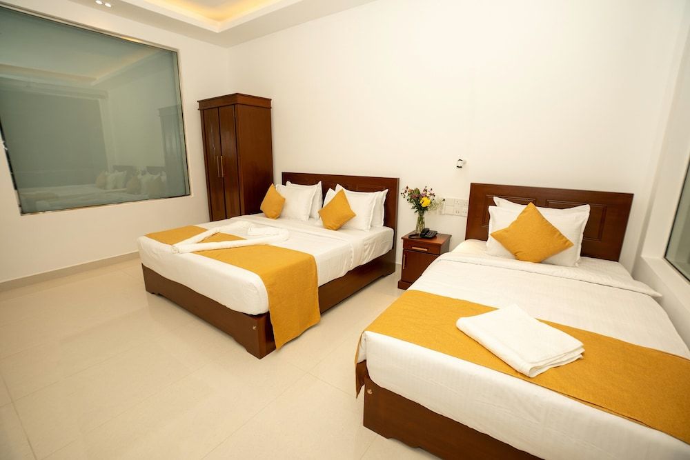 Heaven Breeze Hotel Ella Deluxe Triple Room, Balcony, Mountain View 3