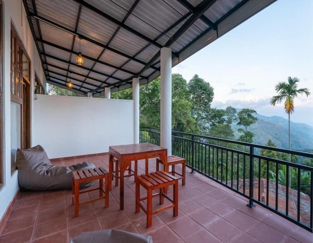 Ella Ostella Deluxe Double Room, Balcony 12