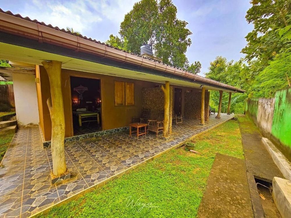 Elephant Paradise Safari Lodge Deluxe Double Room, Patio, Garden View 5