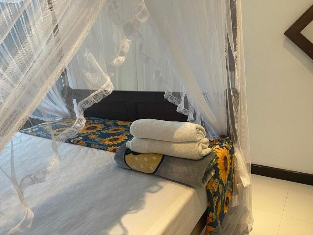 Royal Palace Mirissa Deluxe Double Room, Balcony, Garden View 13