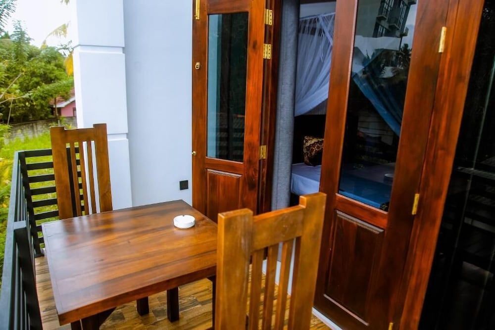 Royal Palace Mirissa Deluxe Double Room, Balcony, Garden View 46