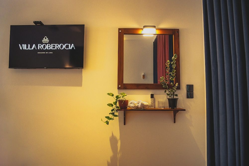 Villa Roberocia Deluxe Double Room 12