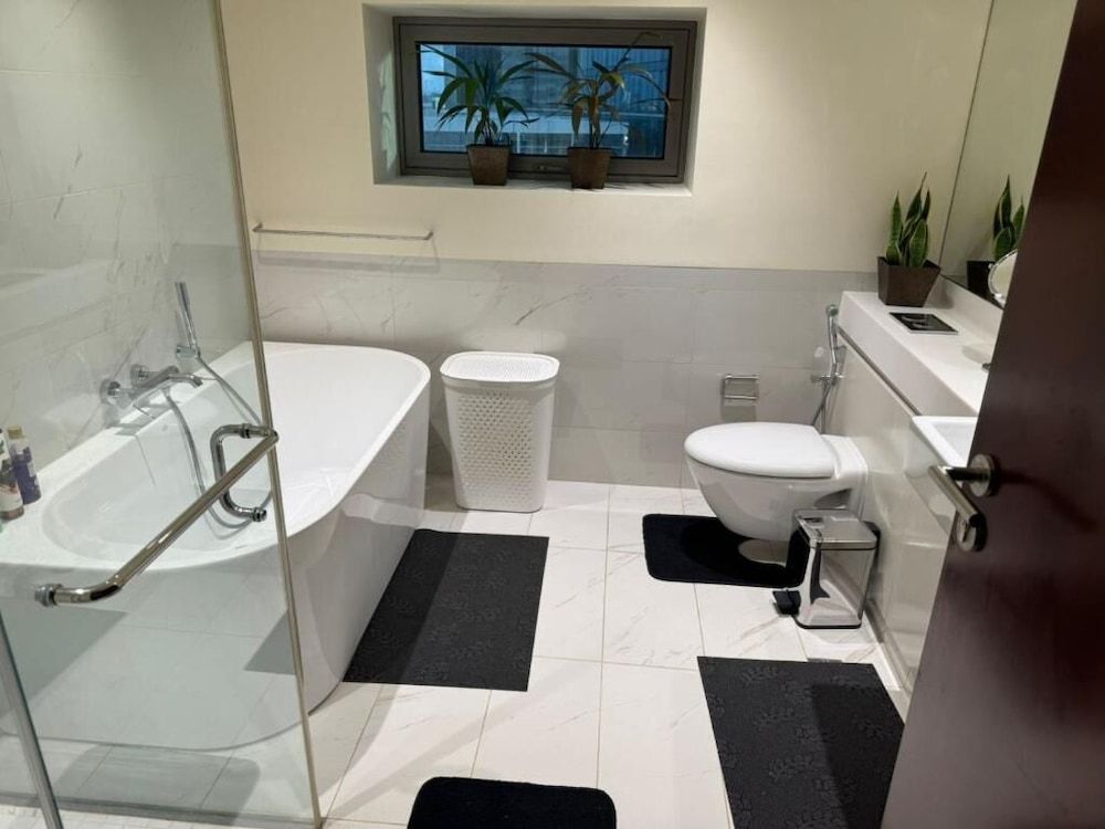 Cinnamon Life Residencies 12th Floor Apt Luxury Apartment, City View 7