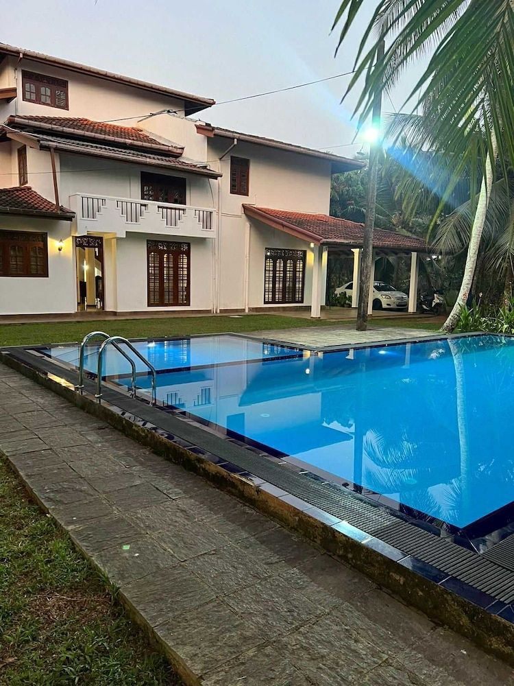 Larala Villa With Private Pool Comfort Villa, Balcony, Garden View 2