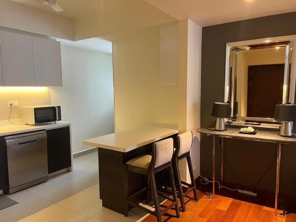 Cinnamon Life Residencies 18th Floor Apt Luxury Apartment, City View 6