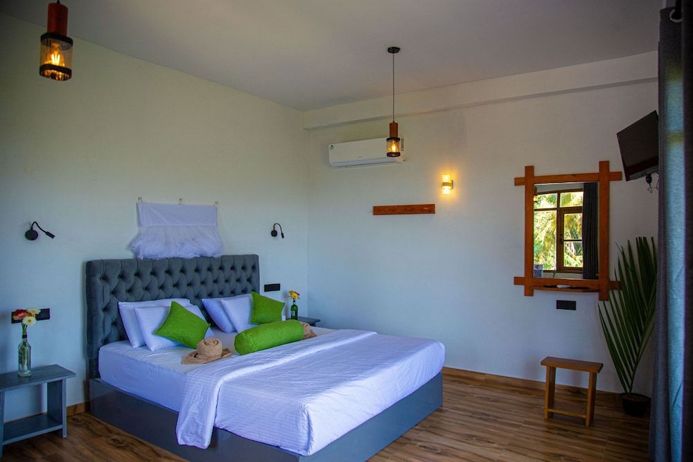 Tunnel Top Inn Ella Deluxe Double Room, Air conditioning, Mountain View 2