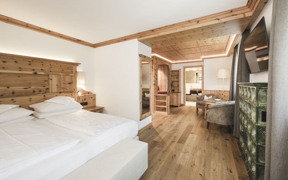 Hotel Angelo Engel Deluxe Double Room 4