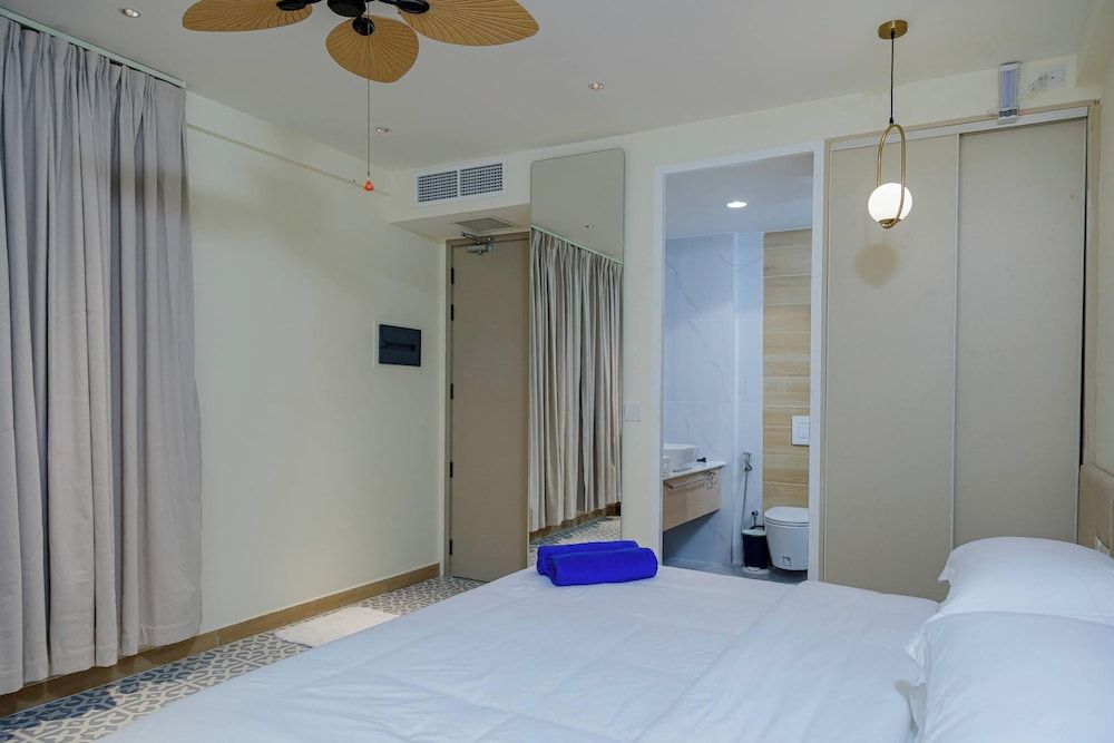 Kinan Boutique Deluxe Double Room, Balcony, City View 3