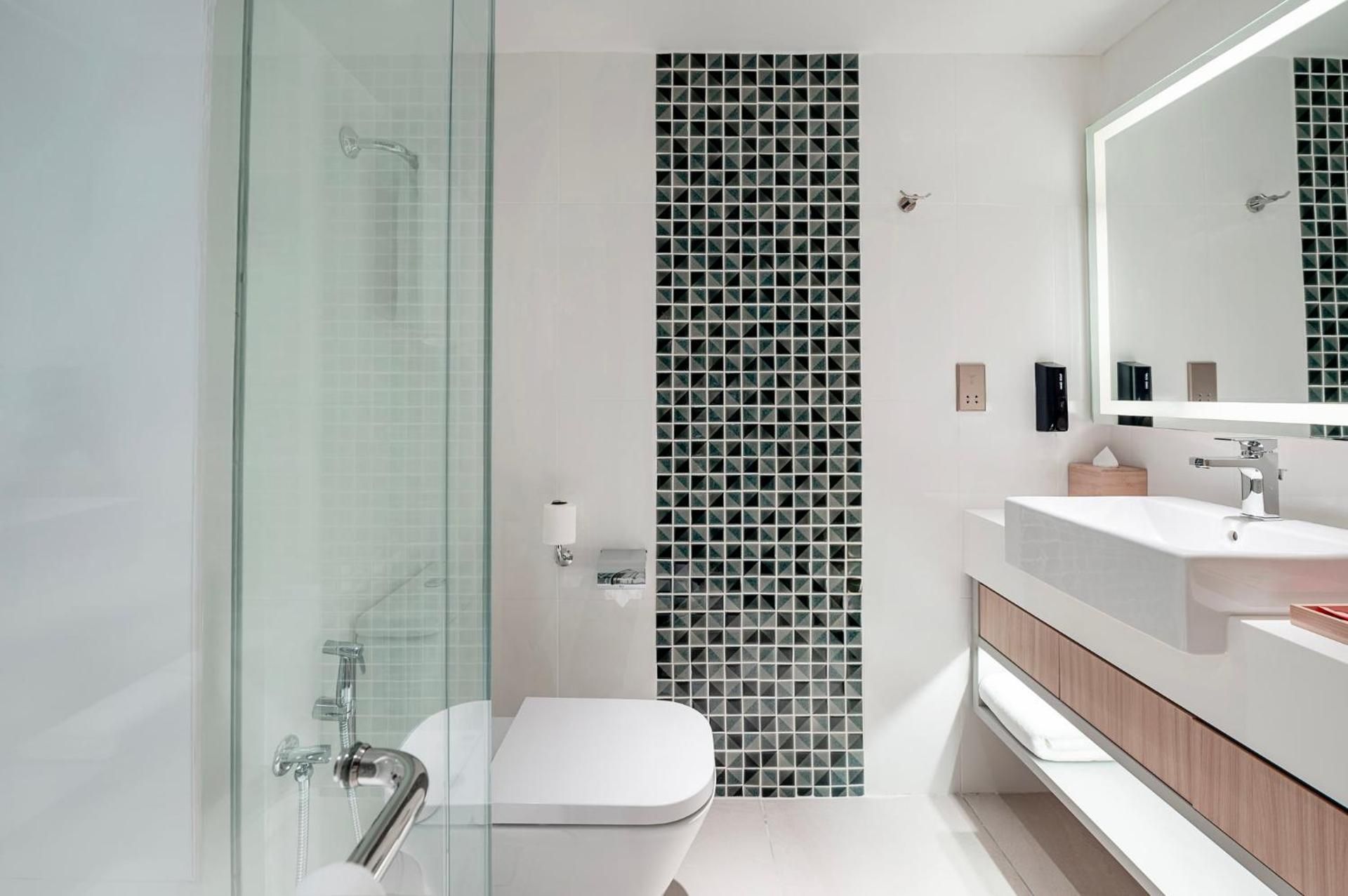 Superior City View King