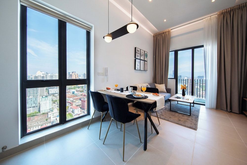 Executive Apartment, 2 Bedrooms, Balcony, City View