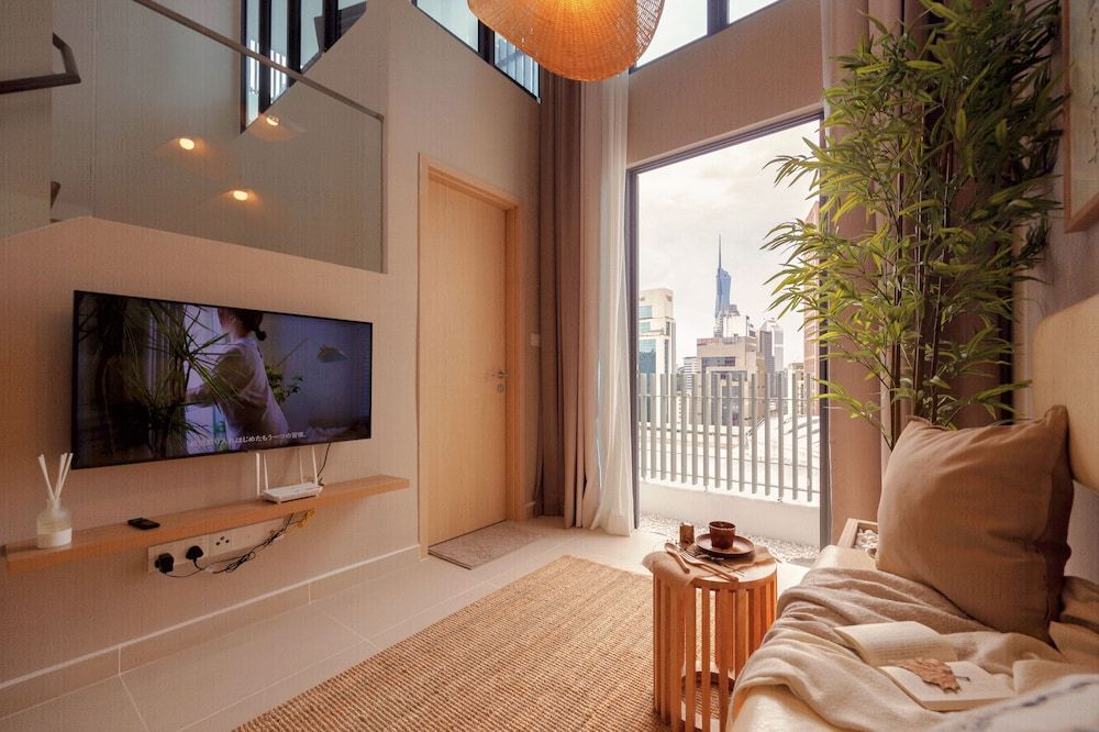 Premium Loft, 2 Bedrooms, Balcony, City View