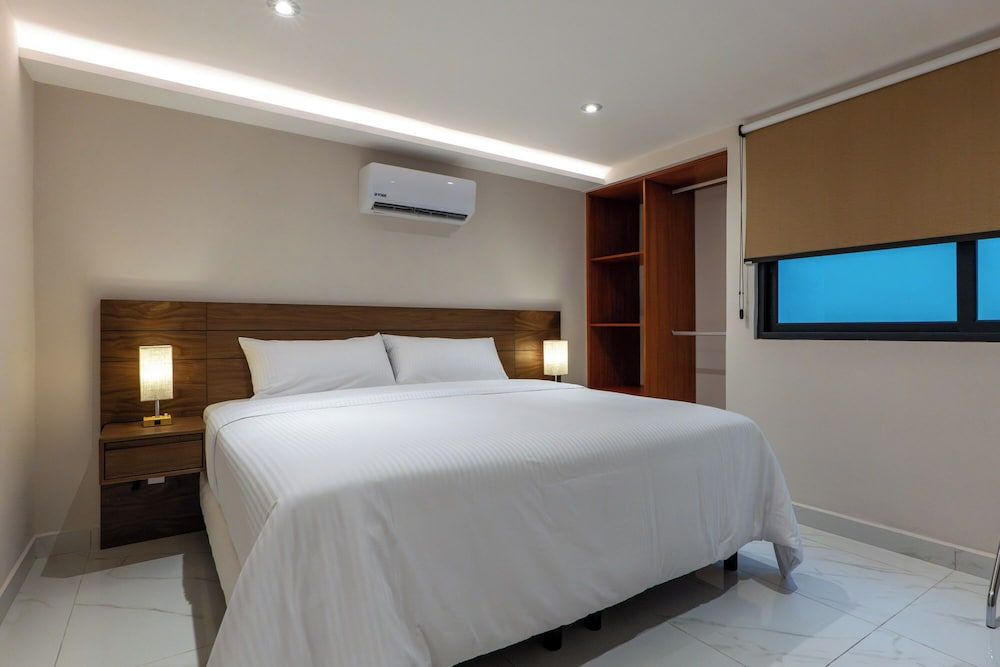 Hotel 28 Two Bedroom Junior Suite 3