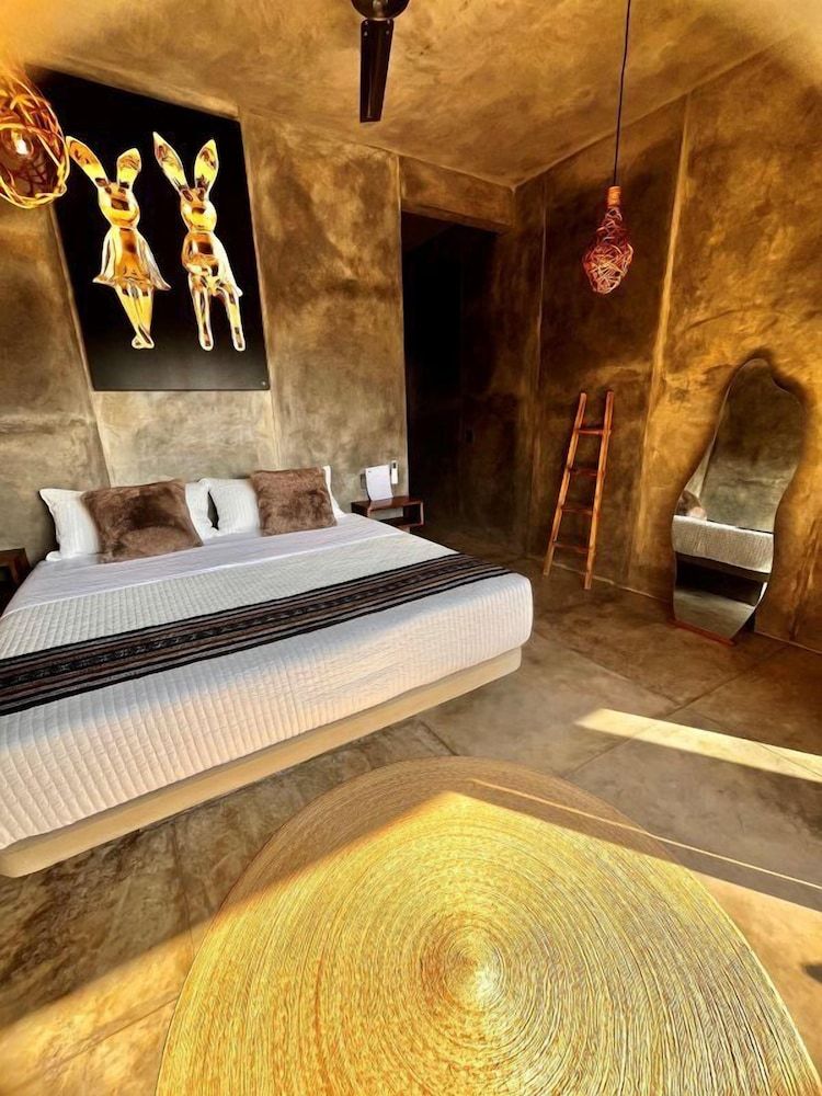 Hotel Boutique Pikiliki Deluxe Room, 1 Bedroom, Pets Not Allowed, Pool View 4