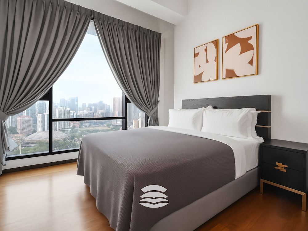 Opus by Soulasia Family Apartment, 3 Bedrooms, Balcony, City View 14