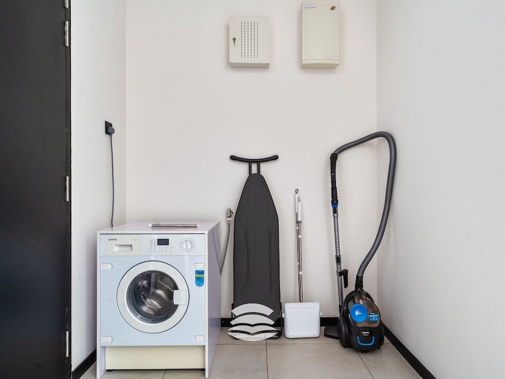 Opus by Soulasia Family Apartment, 3 Bedrooms, Balcony, City View 26