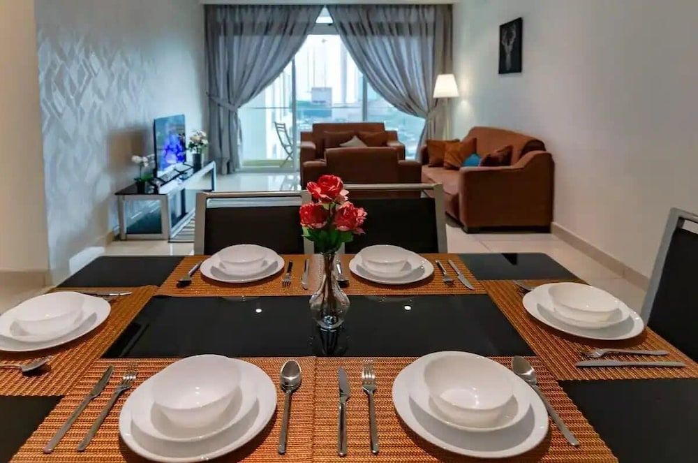 Apartment (3 Bedrooms)
