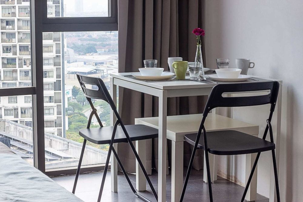 A Comfy & Stylish Studio in Empire Damansara Apartment (0 Bedroom) 9
