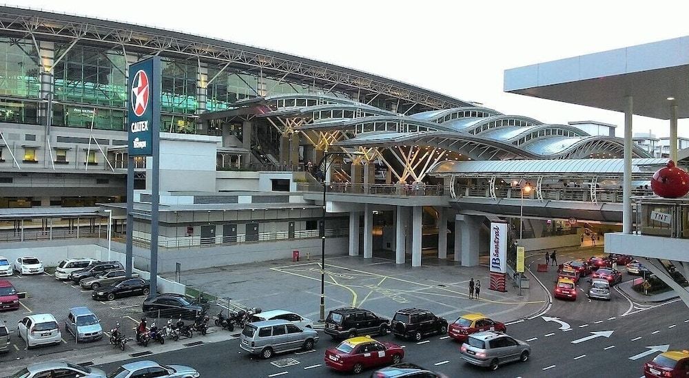 High-floor 2BR Suite, Water Views, Free Parking Apartment (2 Bedrooms) 19