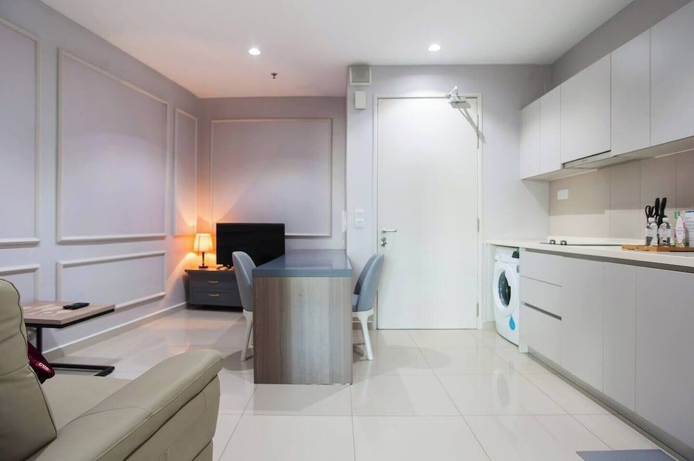 ICity Luxury Condo by Smarthome Superior Apartment, City View 12
