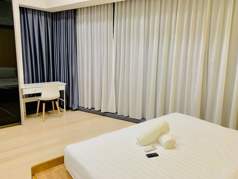 Luxury Apartment, 2 Bedrooms, City View