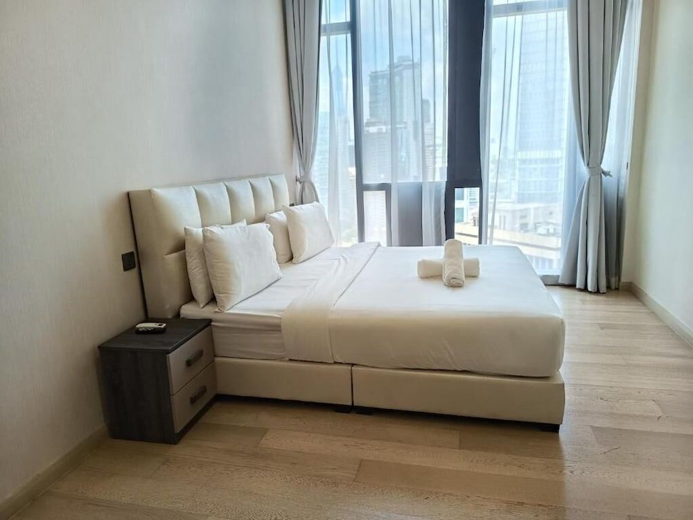Premium Apartment, 3 Bedrooms, City View
