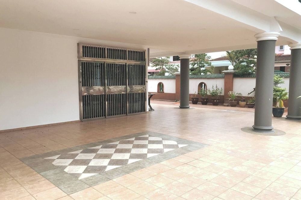 Cozy Johor Bahru Home With Family Room and Unblock Balcony View House, 4 Bedrooms 28