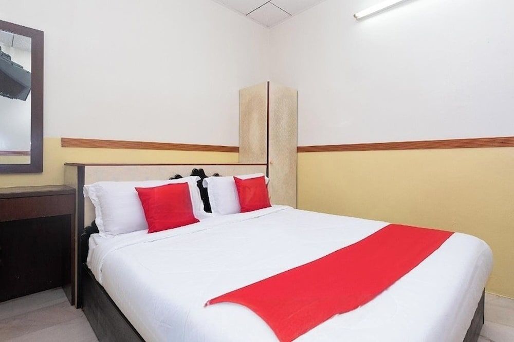 Lumut Villa Inn Deluxe Double Room 5