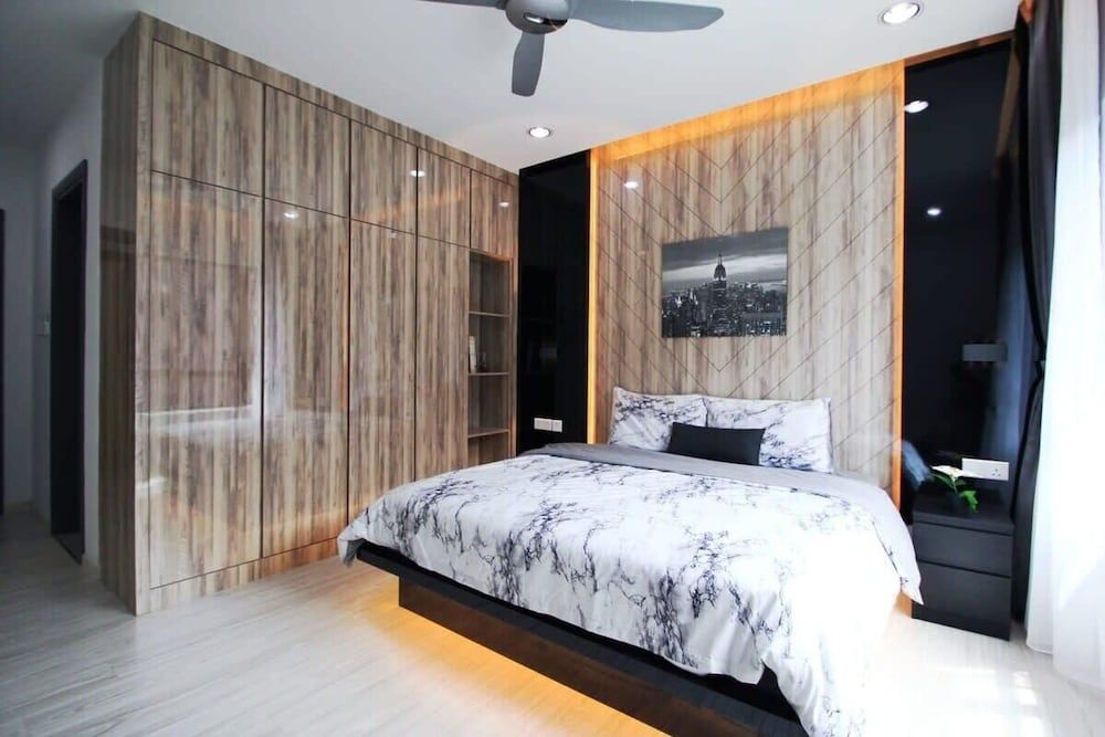 Apartment (2 Bedrooms)