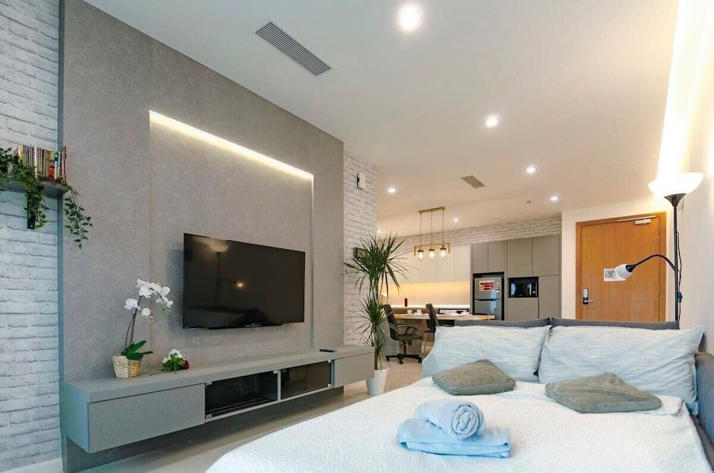 A Stylish & Cozy Suite at Suasana JB 03